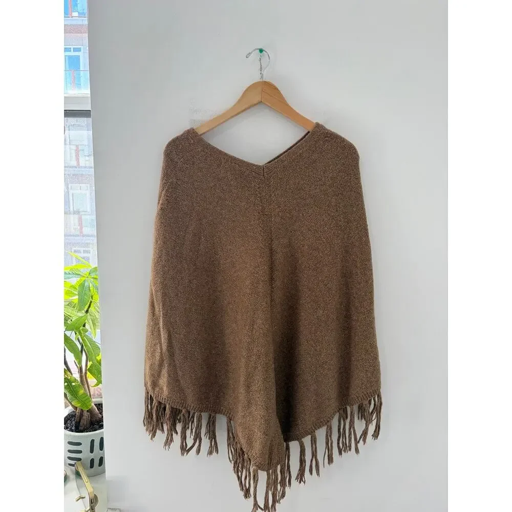 Banana Republic Brown Knit Poncho Size Medium/Large